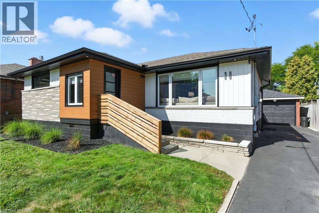 30 Cloke Court, Hamilton, Ontario  L8T 1N5 - Photo 4 - 40810628