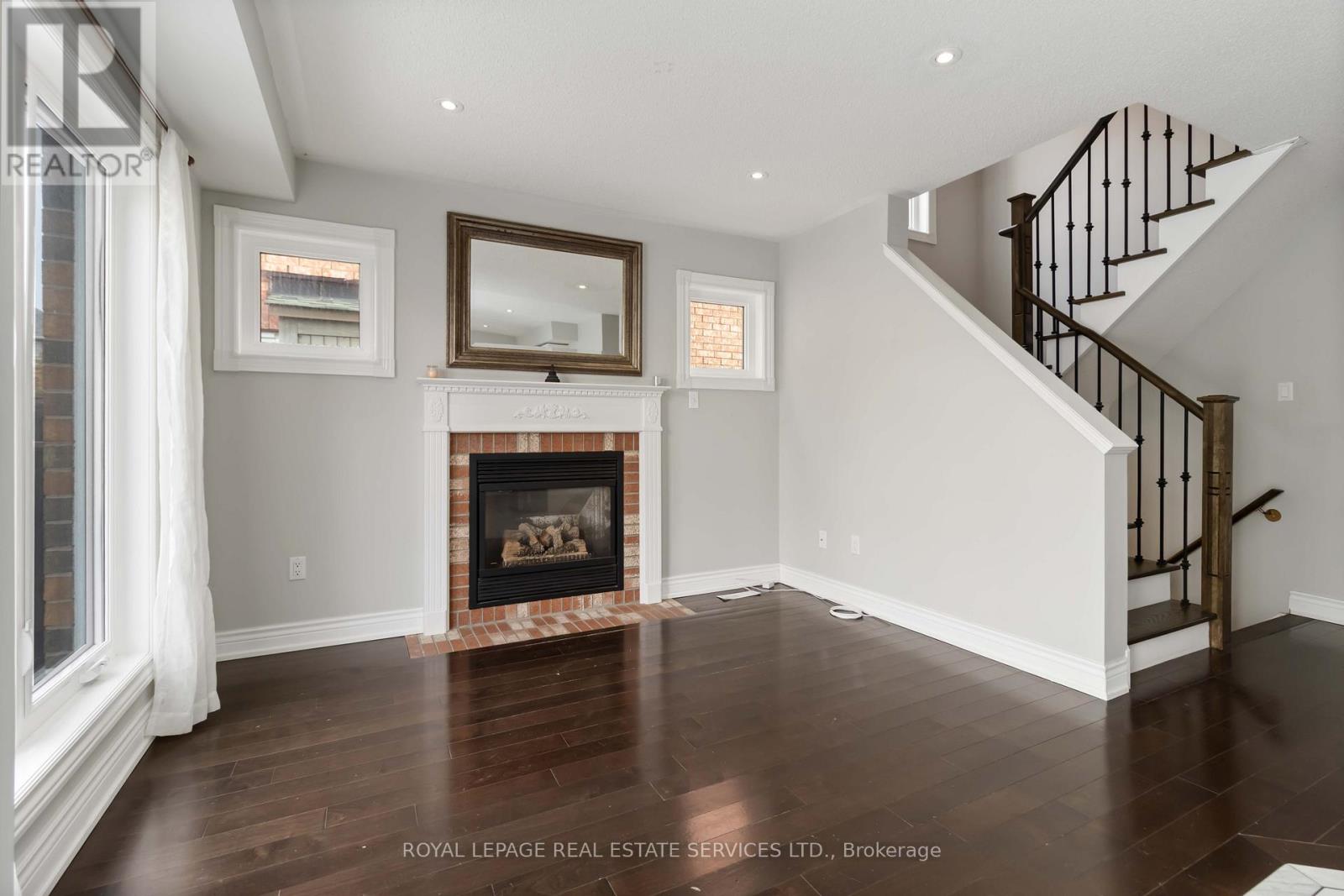 2400 Bankside Drive, Mississauga, Ontario  L5M 6E6 - Photo 14 - W12848450