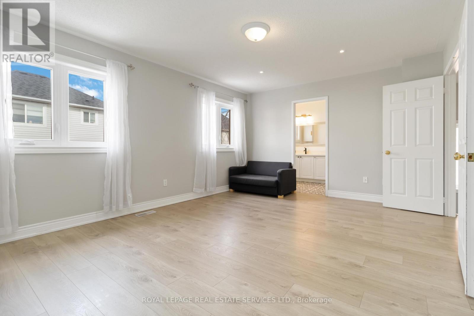 2400 Bankside Drive, Mississauga, Ontario  L5M 6E6 - Photo 21 - W12848450