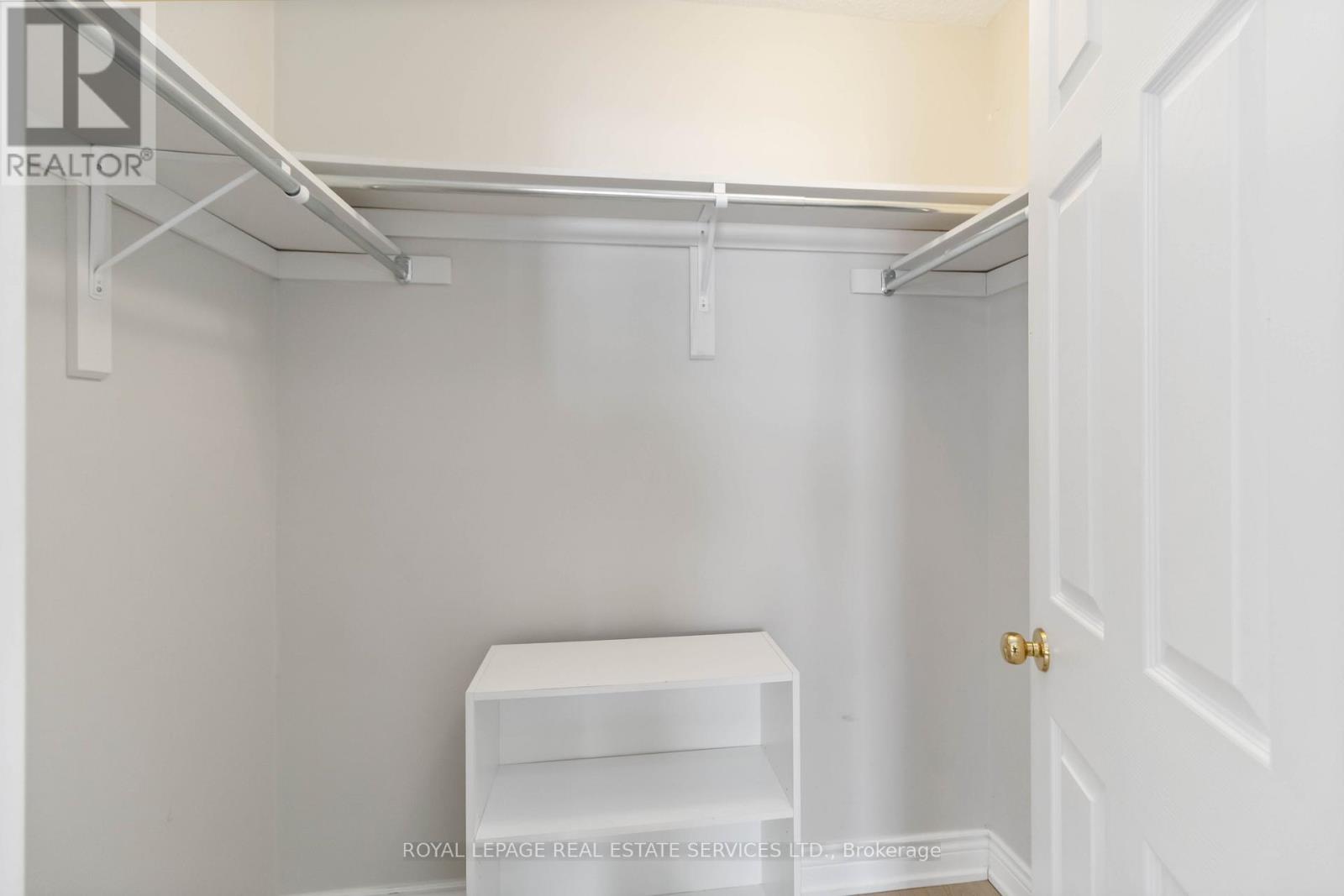 2400 Bankside Drive, Mississauga, Ontario  L5M 6E6 - Photo 22 - W12848450