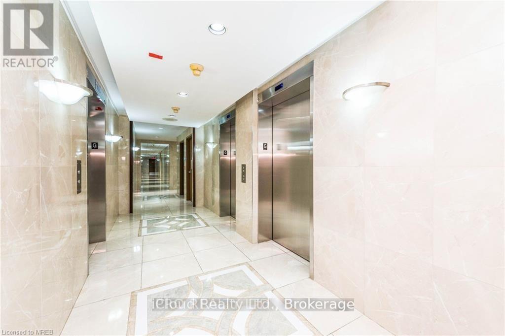 1706 - 135 Hillcrest Avenue, Mississauga (Cooksville), Ontario  L5B 4B1 - Photo 10 - W12858578