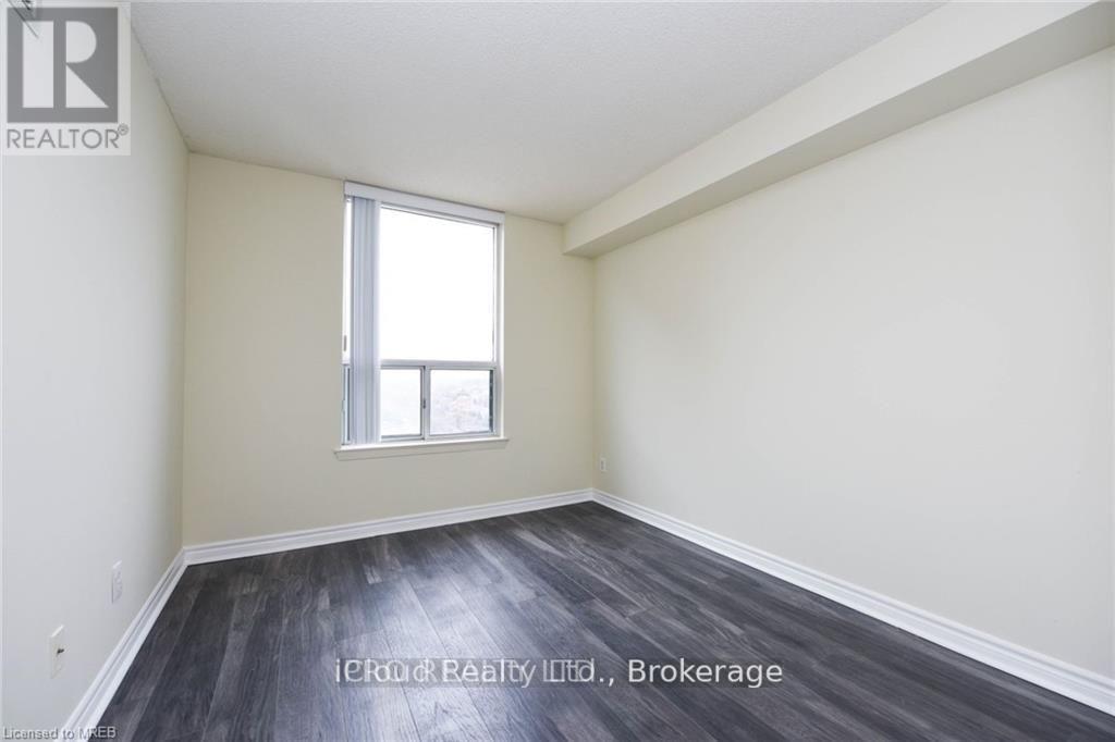 1706 - 135 Hillcrest Avenue, Mississauga (Cooksville), Ontario  L5B 4B1 - Photo 21 - W12858578