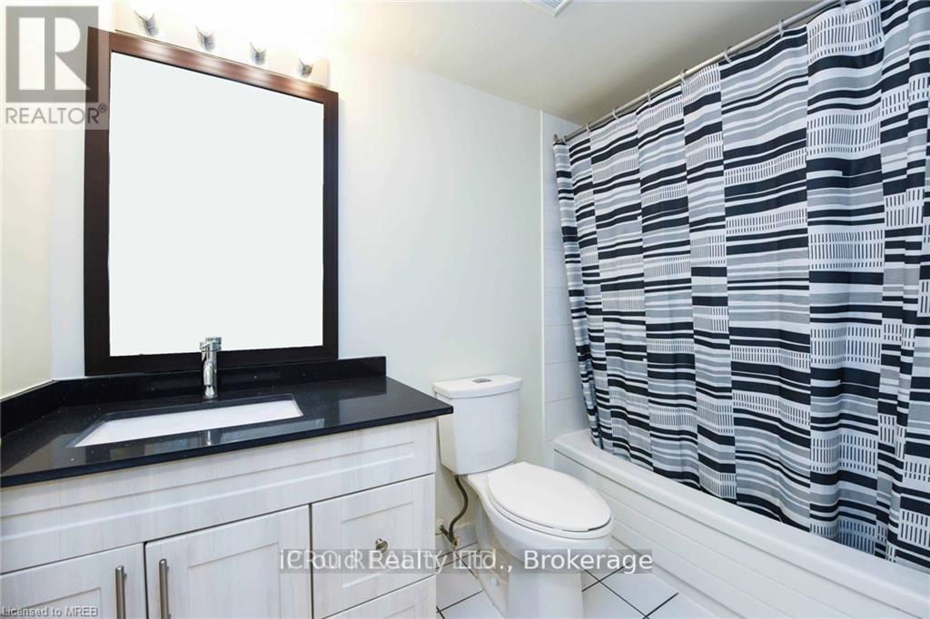 1706 - 135 Hillcrest Avenue, Mississauga (Cooksville), Ontario  L5B 4B1 - Photo 26 - W12858578