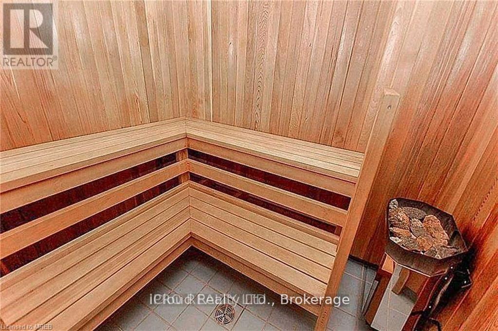 1706 - 135 Hillcrest Avenue, Mississauga (Cooksville), Ontario  L5B 4B1 - Photo 37 - W12858578