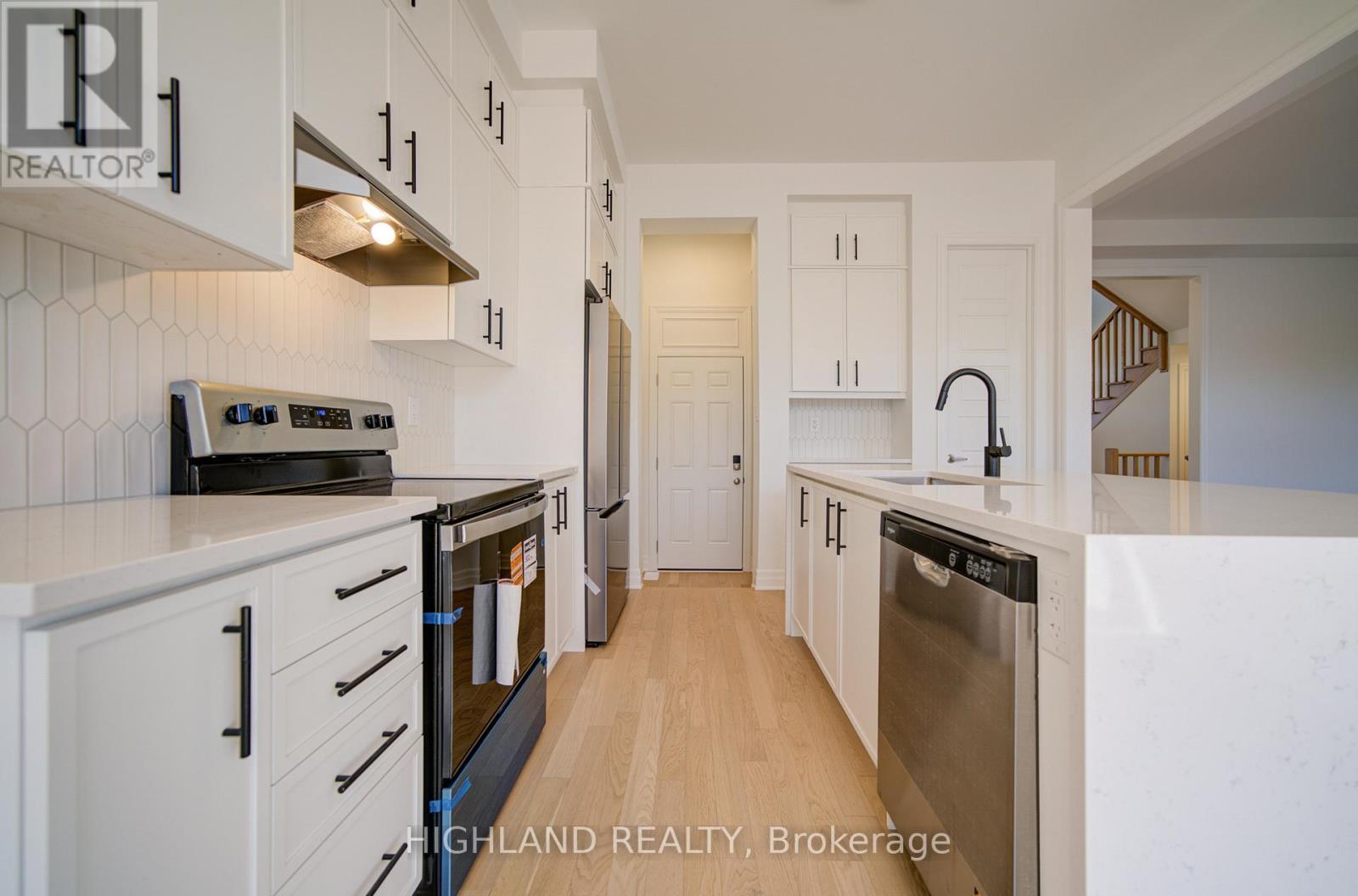 1230 Maverick Way, Oakville (Jm Joshua Meadows), Ontario  L6H 7G1 - Photo 15 - W12861434