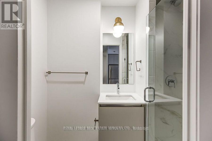 324 - 395 Dundas Street W, Oakville (Go Glenorchy), Ontario  L8M 4M2 - Photo 10 - W12861528