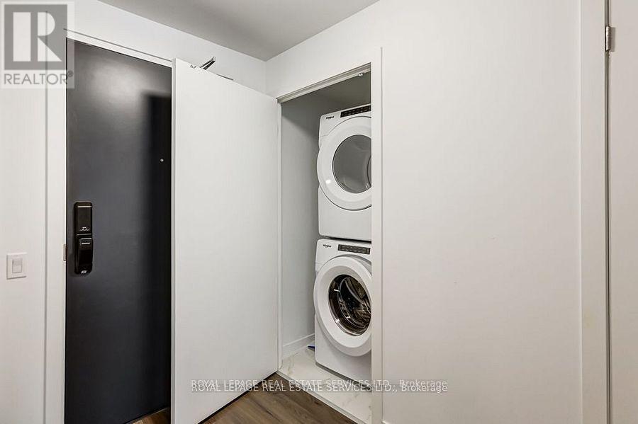 324 - 395 Dundas Street W, Oakville (Go Glenorchy), Ontario  L8M 4M2 - Photo 9 - W12861528