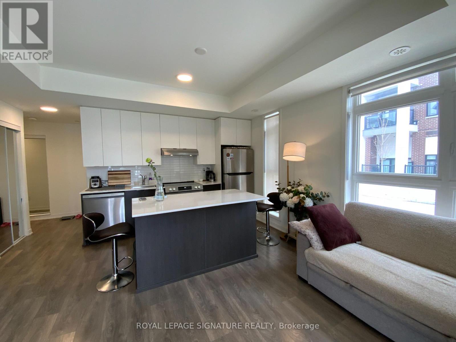 P101 - 145 Canon Jackson Drive, Toronto (Beechborough-Greenbrook), Ontario  M6M 0E1 - Photo 6 - W12861546