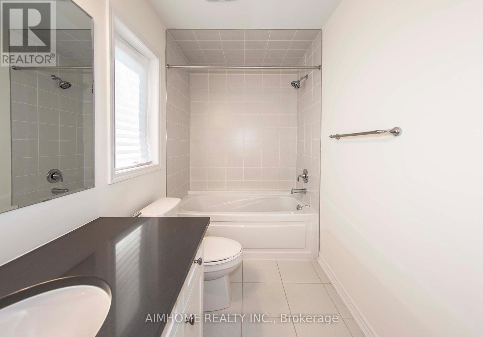 129 Stork Street, Oakville (Go Glenorchy), Ontario  L6H 0X8 - Photo 9 - W12861614