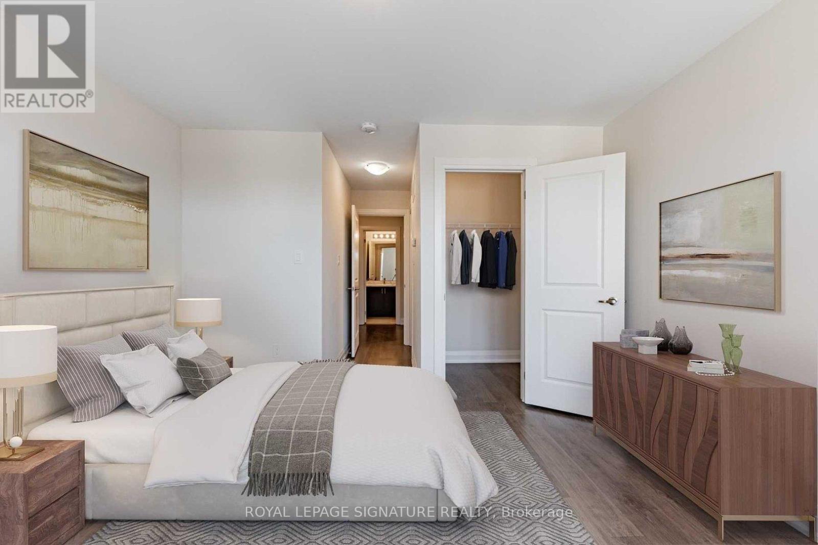 Upper - 61 Creekbank Road, Toronto (Rustic), Ontario  M6L 0A3 - Photo 5 - W12861644