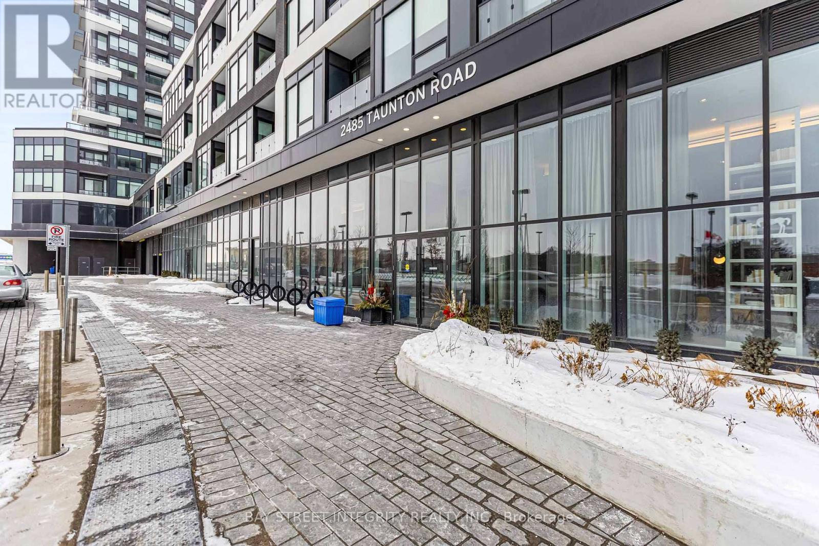 326 - 2485 Taunton Road, Oakville (Ro River Oaks), Ontario  L6H 3R8 - Photo 3 - W12861658