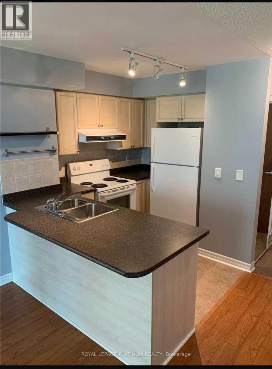 405 - 33 Elm Drive W, Mississauga (City Centre), Ontario  L5B 4M2 - Photo 15 - W12861762