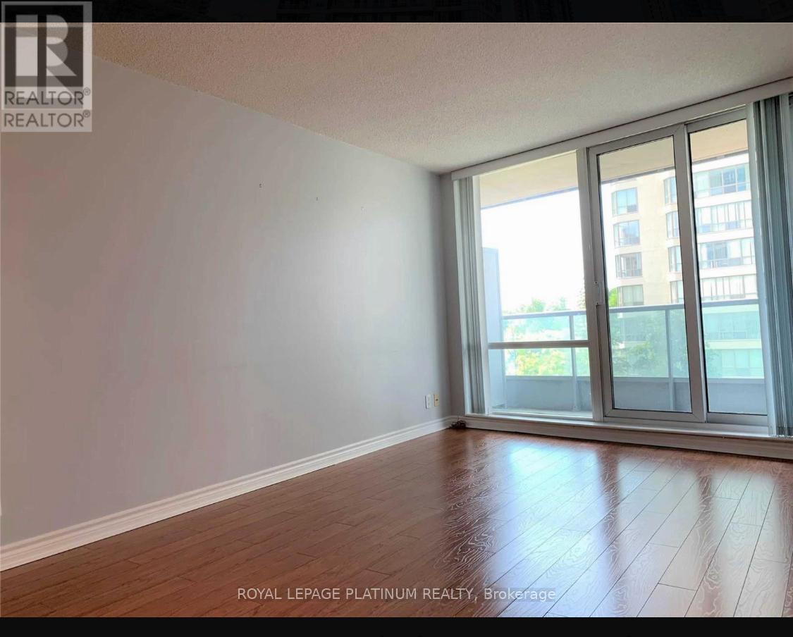 405 - 33 Elm Drive W, Mississauga (City Centre), Ontario  L5B 4M2 - Photo 21 - W12861762