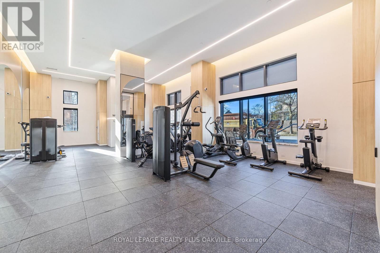 1212 - 2088 James Street, Burlington (Brant), Ontario  L7R 0H2 - Photo 19 - W12861772