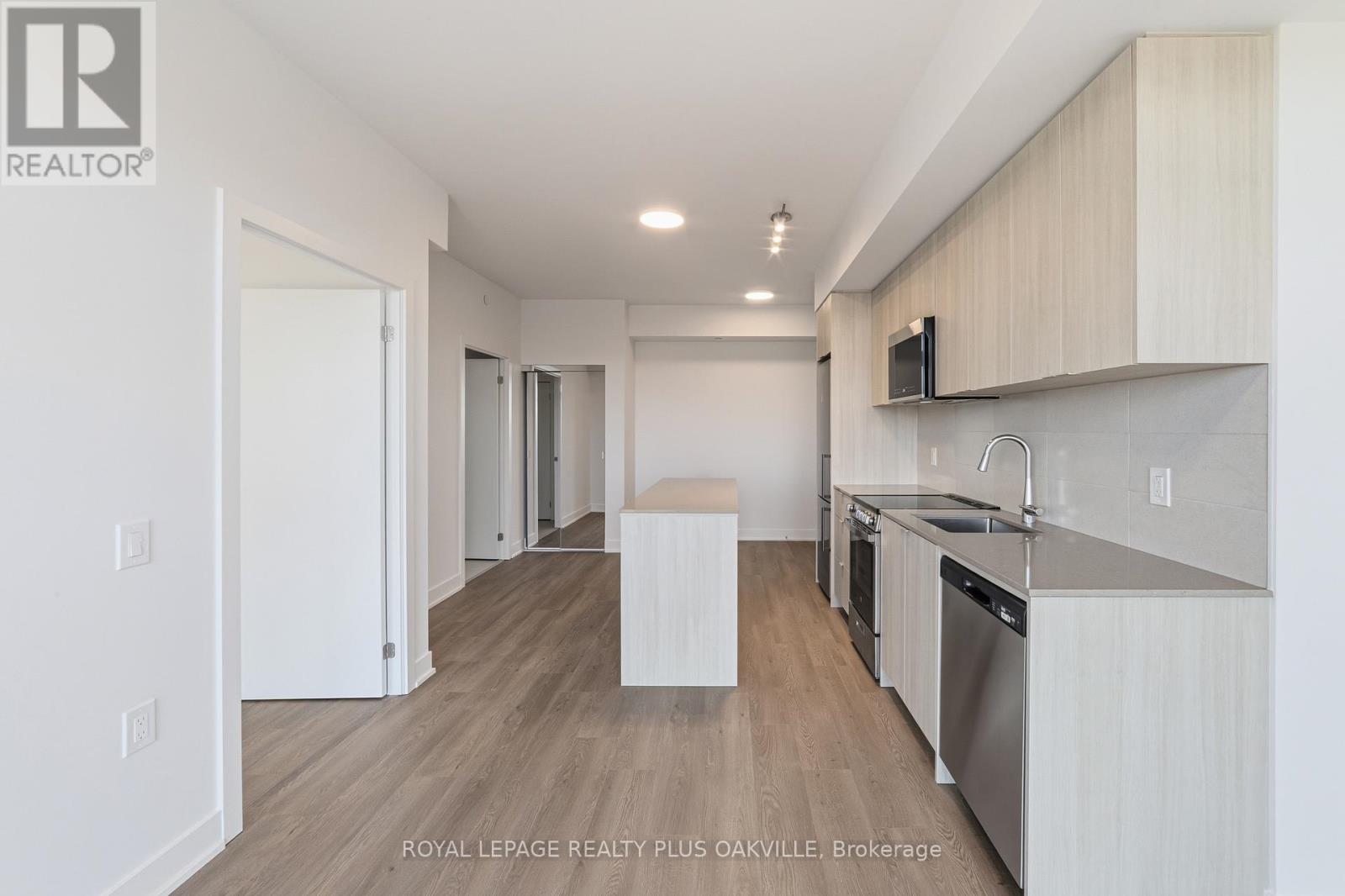 1212 - 2088 James Street, Burlington (Brant), Ontario  L7R 0H2 - Photo 7 - W12861772