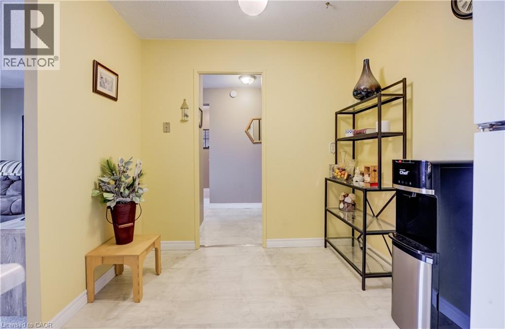 225 HARVARD Place Unit# 911, waterloo, Ontario