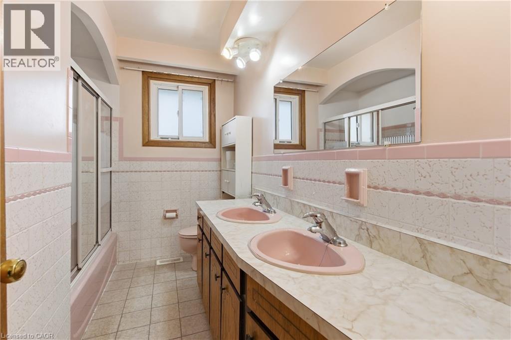 83 Riverdale Drive, Hamilton, Ontario  L8E 1K2 - Photo 14 - 40810590