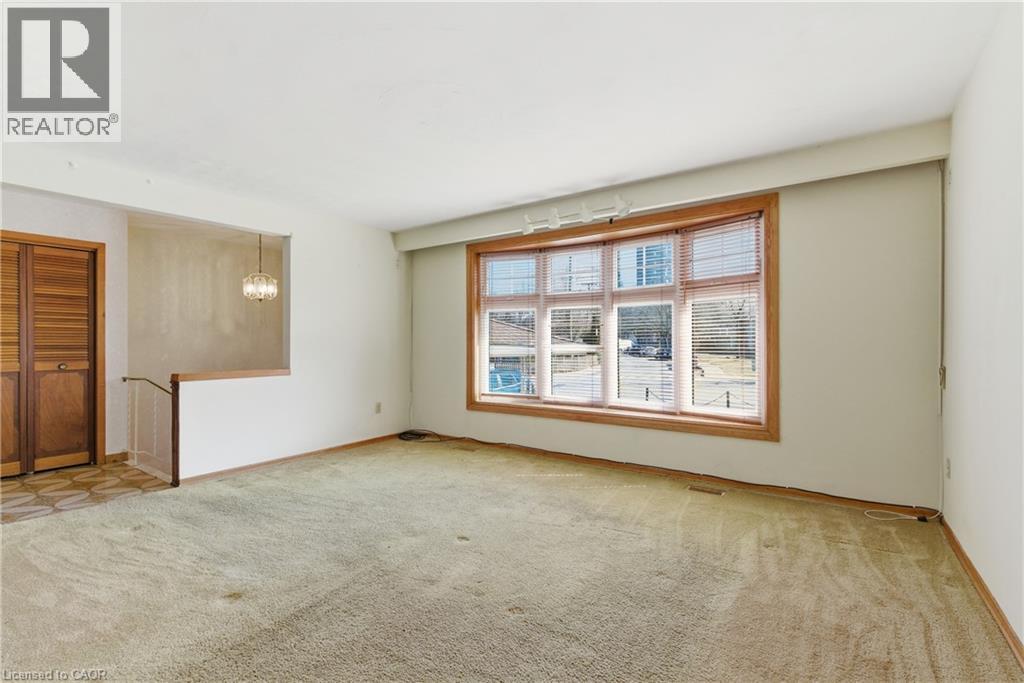 83 Riverdale Drive, Hamilton, Ontario  L8E 1K2 - Photo 7 - 40810590