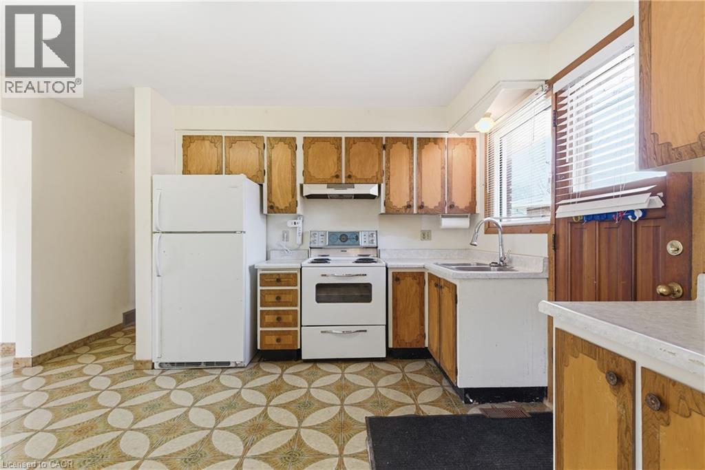 83 Riverdale Drive, Hamilton, Ontario  L8E 1K2 - Photo 12 - 40810590