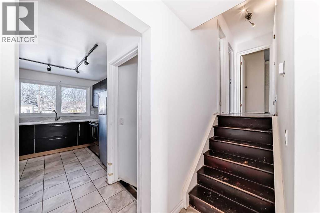 212 78 Avenue Ne, Calgary, Alberta  T2K 0R2 - Photo 12 - A2289672