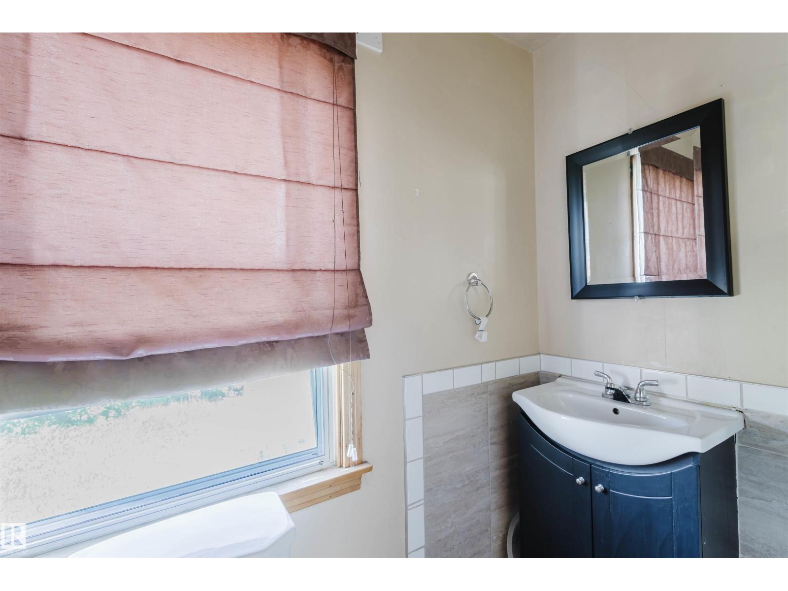 10827 111 St Nw, Edmonton, Alberta  T5H 3G5 - Photo 17 - E4476224