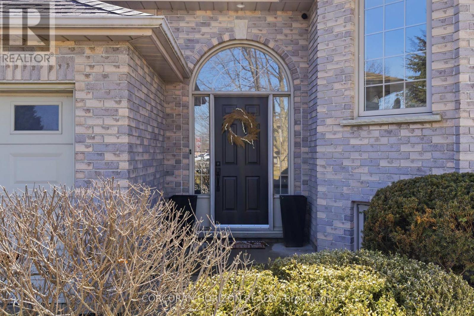 5 Bradbury Crescent, Brant (Paris), Ontario  N3L 4E1 - Photo 3 - X12861466