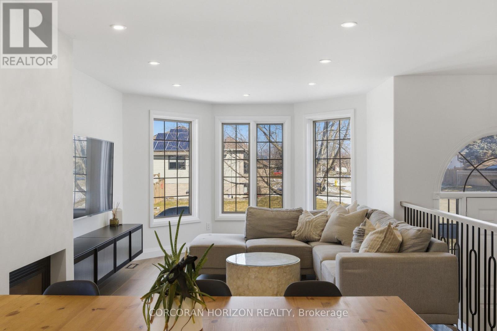 5 Bradbury Crescent, Brant (Paris), Ontario  N3L 4E1 - Photo 6 - X12861466