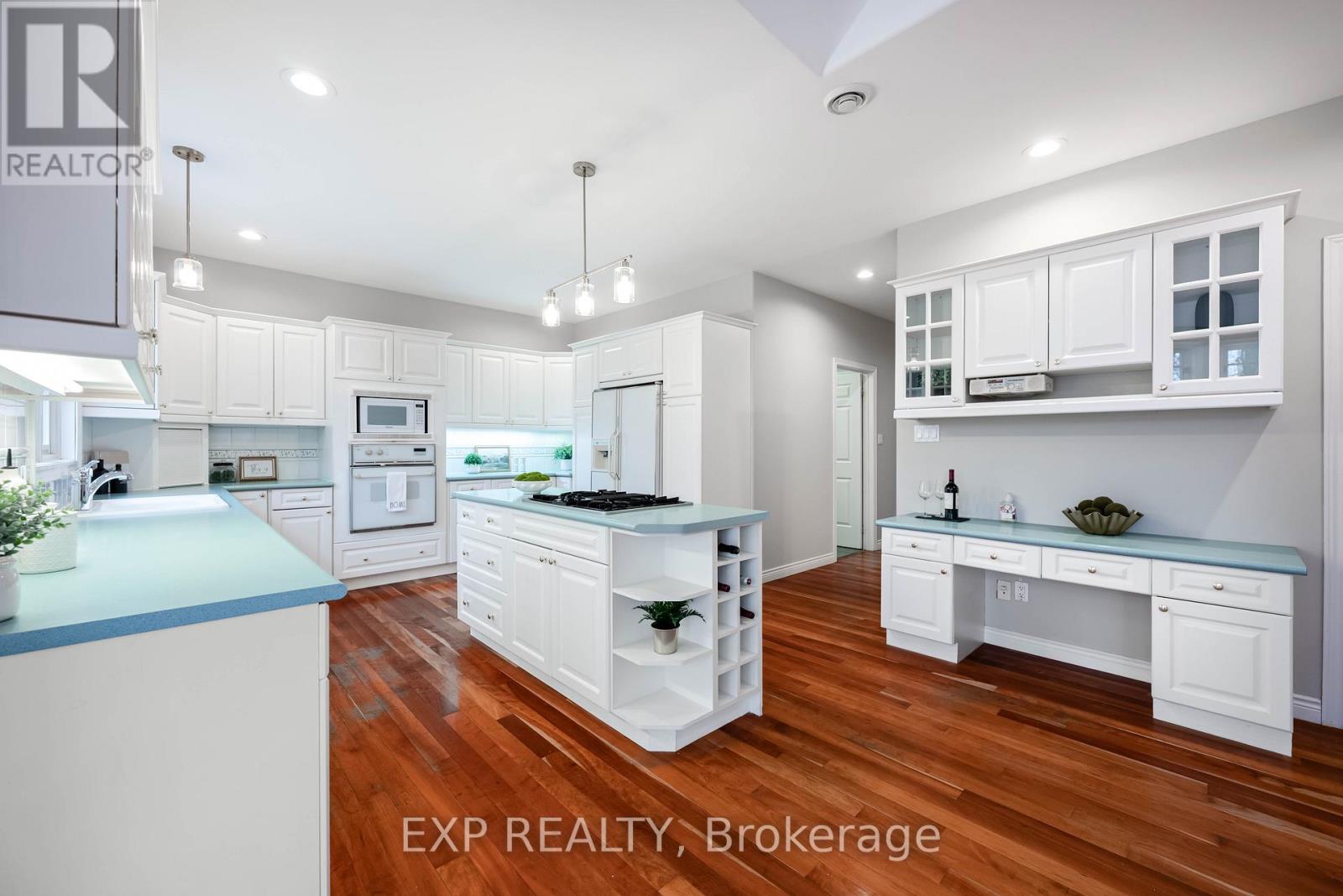 7 Ironwood Court, Mono, Ontario  L9W 4A8 - Photo 13 - X12861494