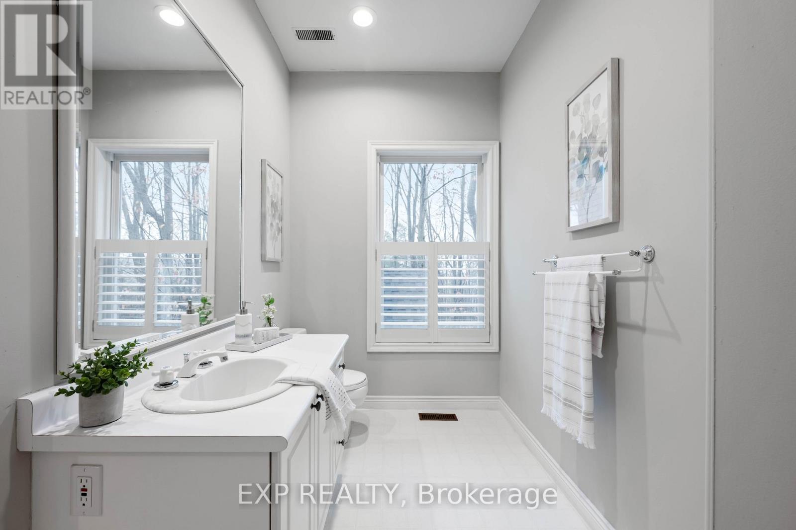 7 Ironwood Court, Mono, Ontario  L9W 4A8 - Photo 38 - X12861494