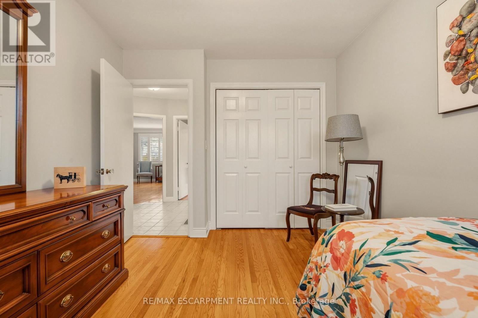 51 Westwood Avenue, Hamilton (Ainslie Wood), Ontario  L8S 2A7 - Photo 19 - X12861544