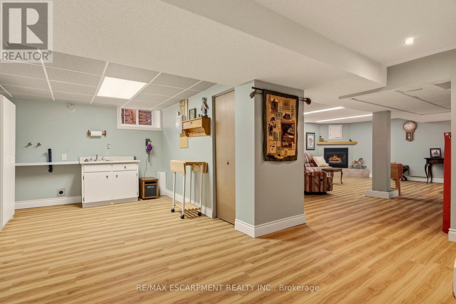 51 Westwood Avenue, Hamilton (Ainslie Wood), Ontario  L8S 2A7 - Photo 29 - X12861544