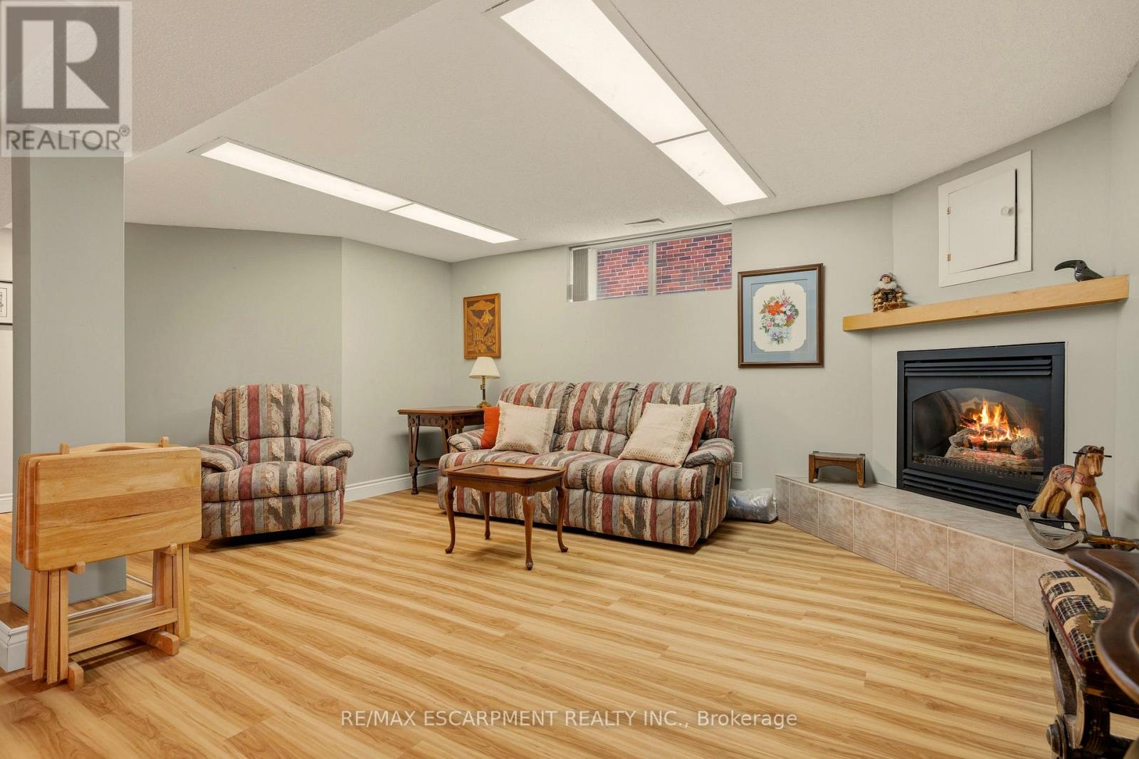 51 Westwood Avenue, Hamilton (Ainslie Wood), Ontario  L8S 2A7 - Photo 31 - X12861544