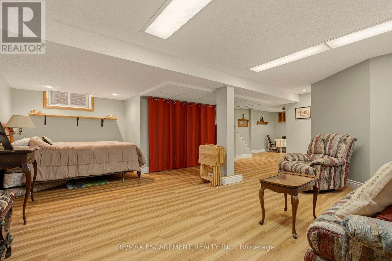 51 Westwood Avenue, Hamilton (Ainslie Wood), Ontario  L8S 2A7 - Photo 33 - X12861544