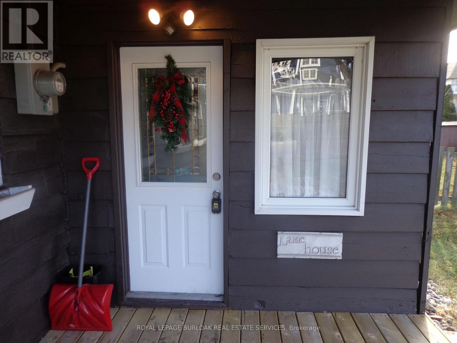 562 Beach Boulevard, Hamilton (Hamilton Beach), Ontario  L8H 6X6 - Photo 18 - X12861608