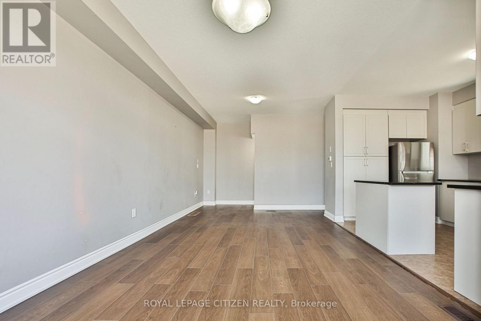 102 - 590 N Service Road E, Hamilton (Lakeshore), Ontario  L8E 0K5 - Photo 10 - X12861638