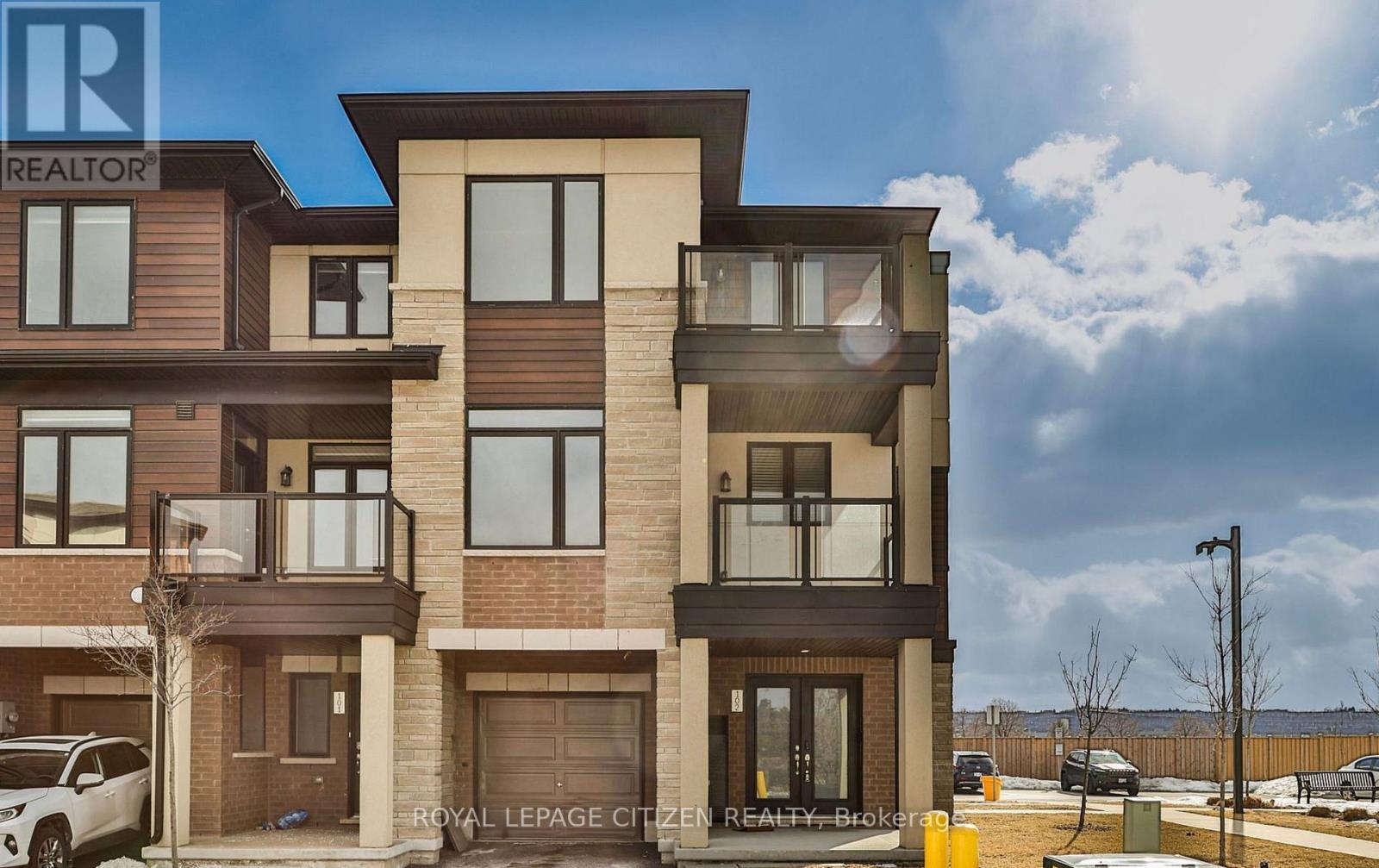 102 - 590 N Service Road E, Hamilton (Lakeshore), Ontario  L8E 0K5 - Photo 3 - X12861638