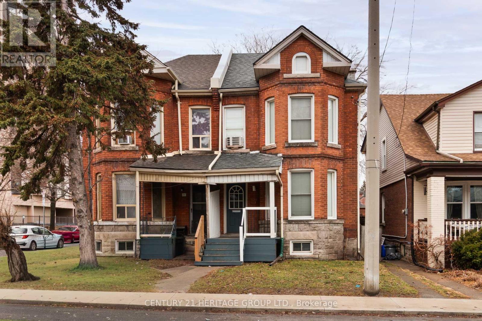 27 TISDALE STREET N, hamilton (beasley), Ontario