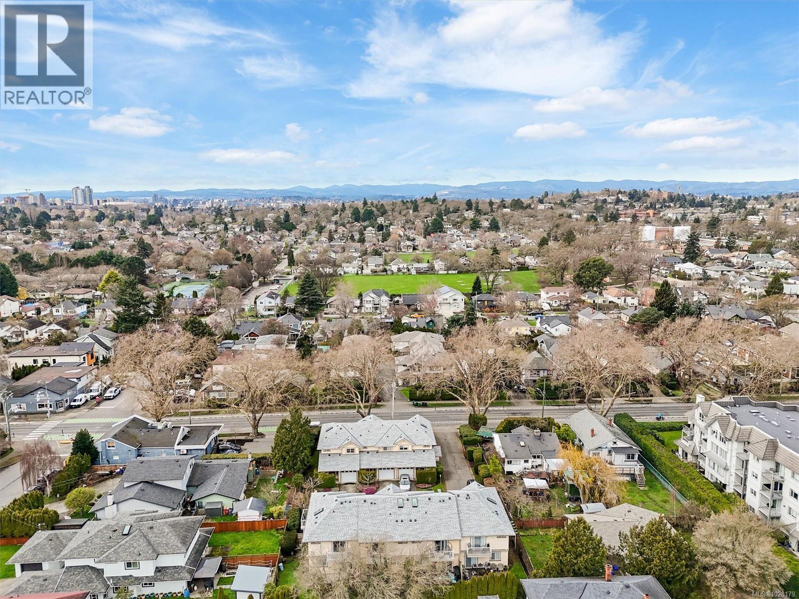 7 2715 Shelbourne St, Victoria, British Columbia  V8R 4M3 - Photo 42 - 1028179