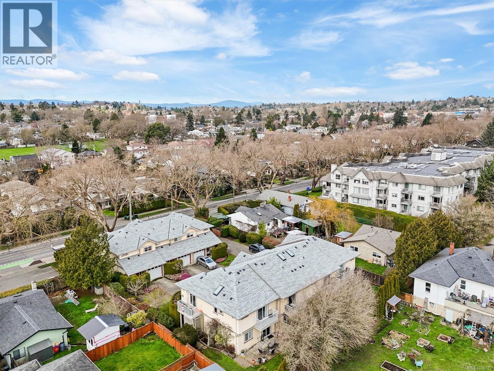 7 2715 Shelbourne St, Victoria, British Columbia  V8R 4M3 - Photo 45 - 1028179