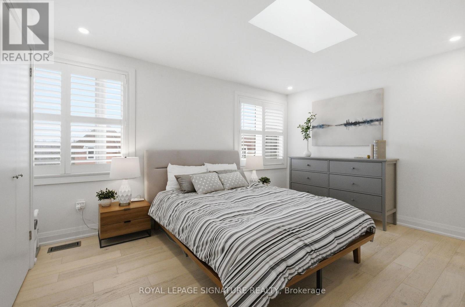 1029 - 75 Weldrick Road E, Richmond Hill, Ontario  L4C 0H9 - Photo 10 - N12860048