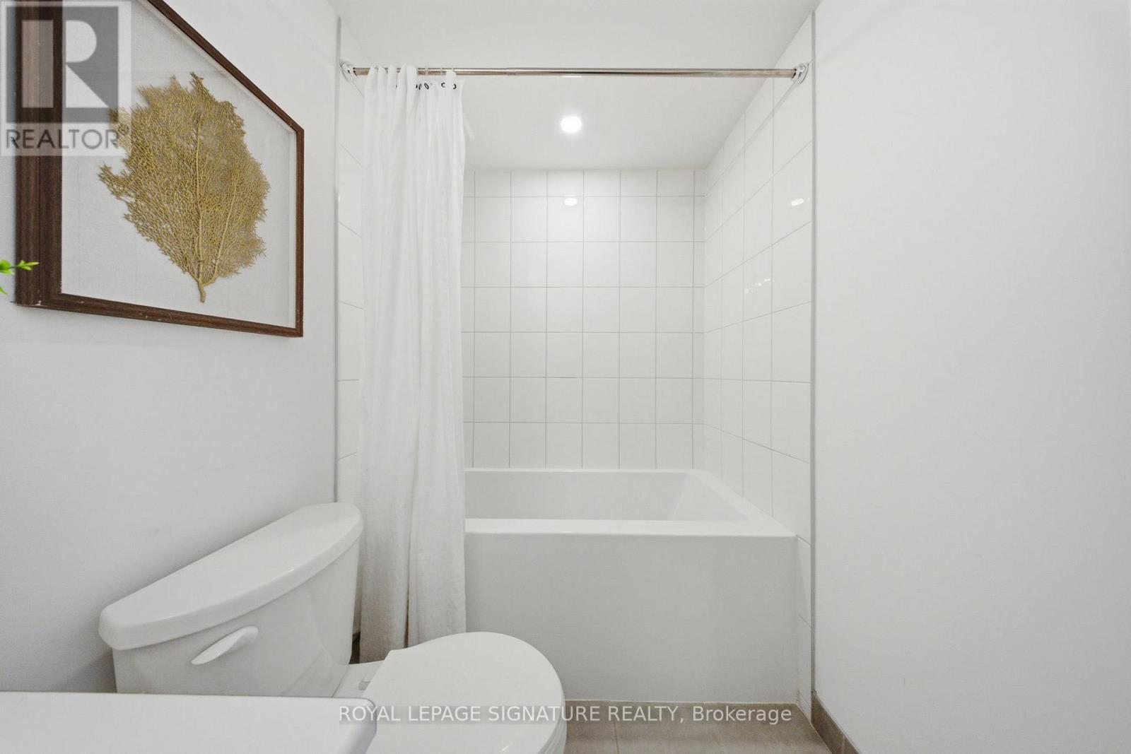 29 Canton Lane, Whitchurch-Stouffville, Ontario  L4A 4W8 - Photo 21 - N12860096