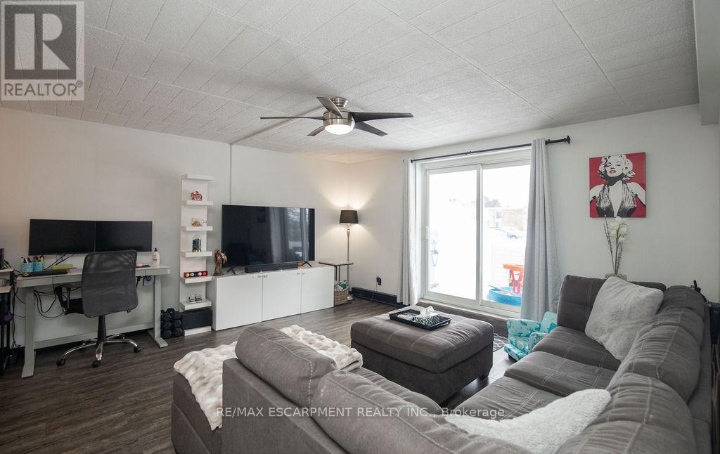 110 - 71 Vanier Drive, Kitchener, Ontario  N2C 1J4 - Photo 18 - X12765624