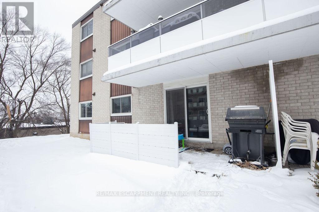 110 - 71 Vanier Drive, Kitchener, Ontario  N2C 1J4 - Photo 27 - X12765624