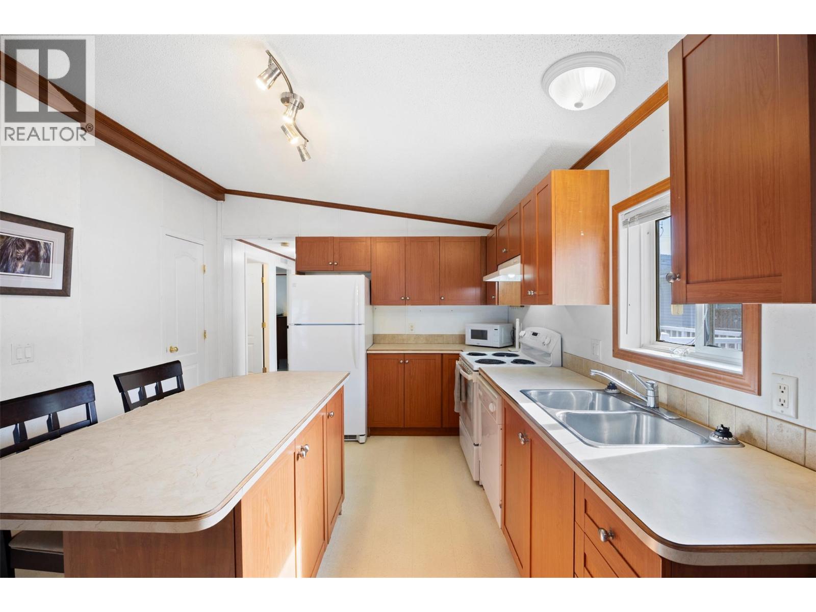 7545 Dallas Drive Unit# 1, Kamloops, British Columbia  V2C 6X5 - Photo 15 - 10378241