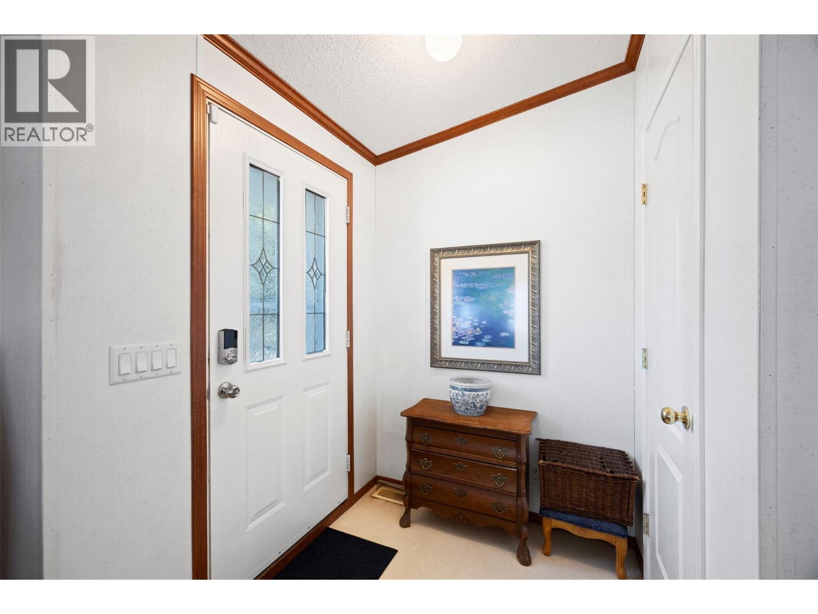 7545 Dallas Drive Unit# 1, Kamloops, British Columbia  V2C 6X5 - Photo 6 - 10378241