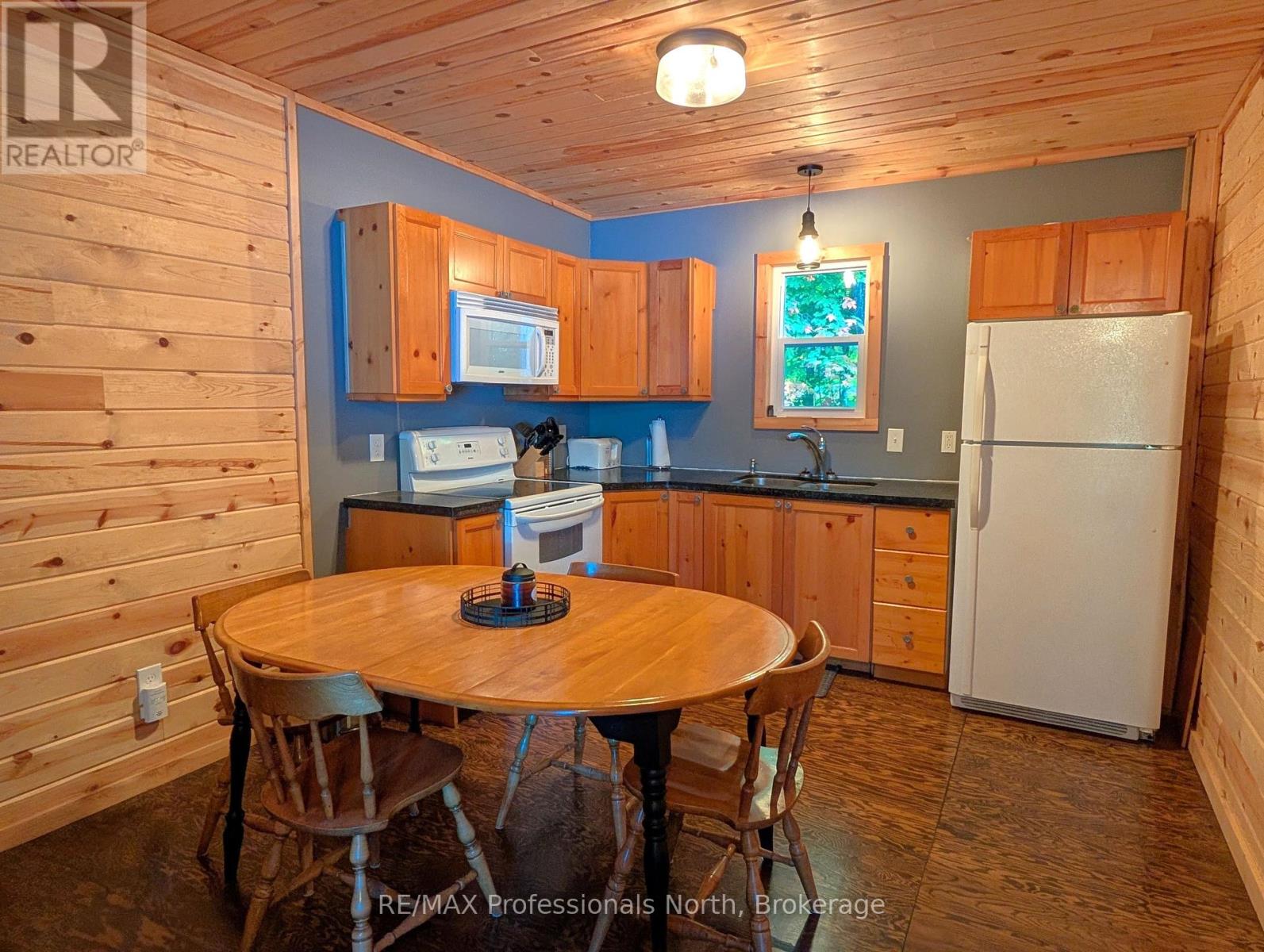 1179 Spring Lake Road, Parry Sound Remote Area, Ontario  P0A 1X0 - Photo 13 - X12861864