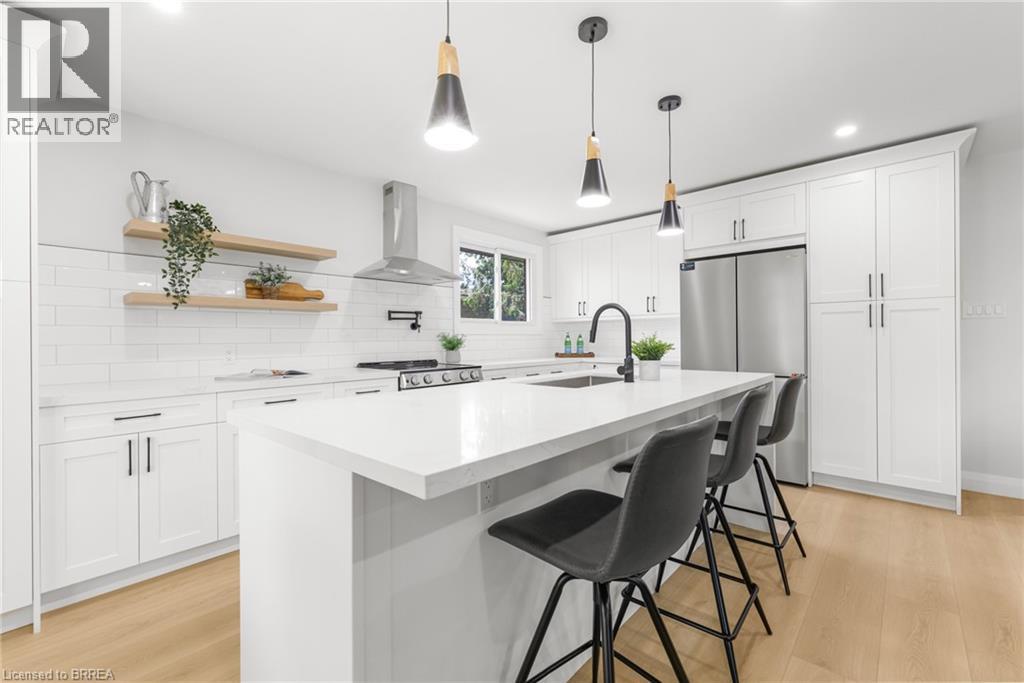 9 Ventnor Court, Brantford, Ontario  N3R 6L8 - Photo 7 - 40804783