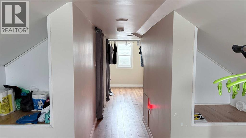 317 2 Avenue E, Bow Island, Alberta  T0K 0G0 - Photo 11 - A2290377