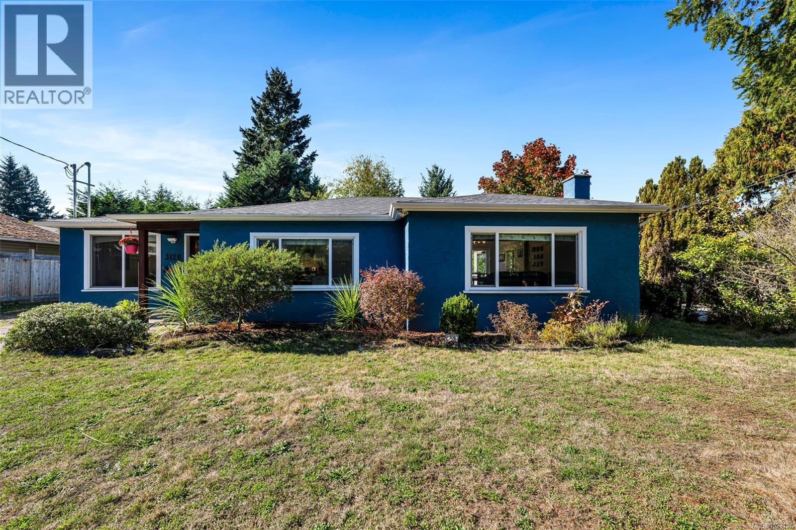 3126 Metchosin Rd, Colwood, British Columbia  V9C 2A1 - Photo 1 - 1028157