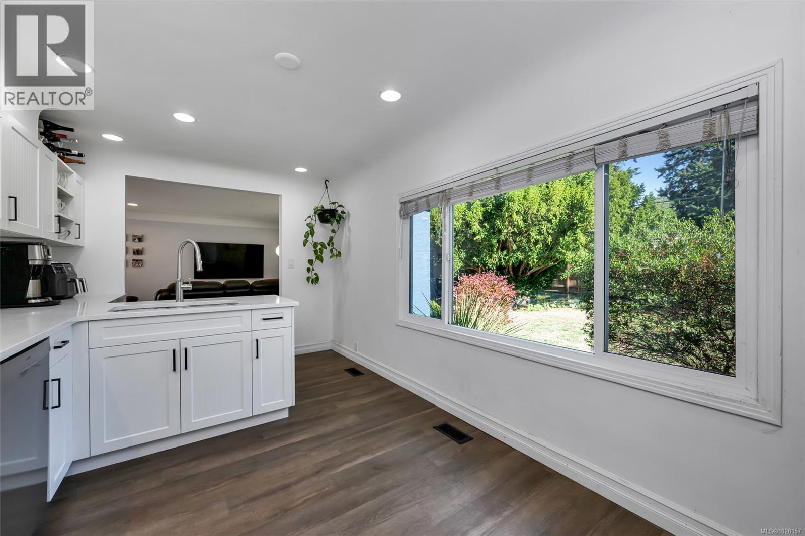 3126 Metchosin Rd, Colwood, British Columbia  V9C 2A1 - Photo 7 - 1028157